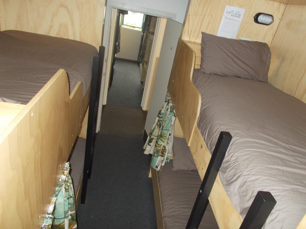 Fox Glacier Pod Hostel & Inn 外观 照片